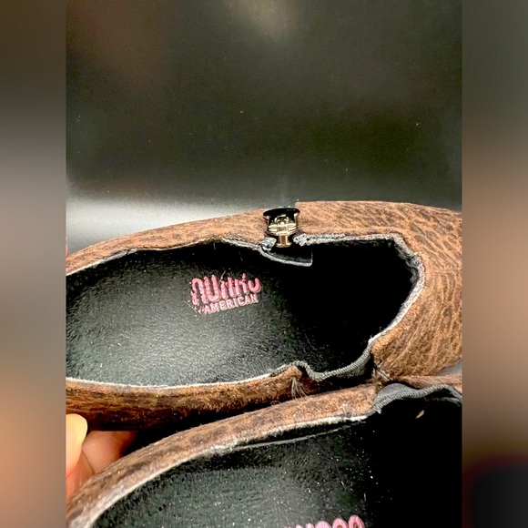 Munro American Taylor Leopard Print Ankle Boots 6.5 Wide - Picture 5 of 7